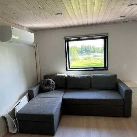 Lomahuvila Liljevikin Lahti וילה *