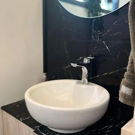 Lomahuvila Liljevikin Lahti Villa *