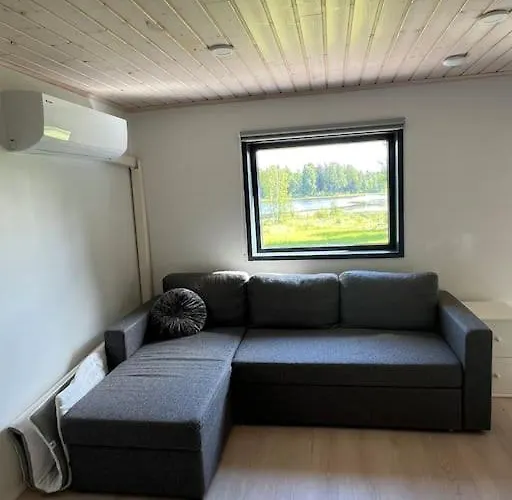 Lomahuvila Liljevikin Lahti Villa *