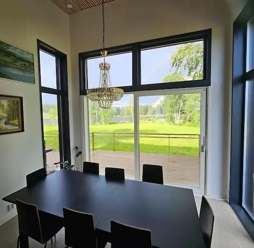 Lomahuvila Liljevikin Lahti Villa *